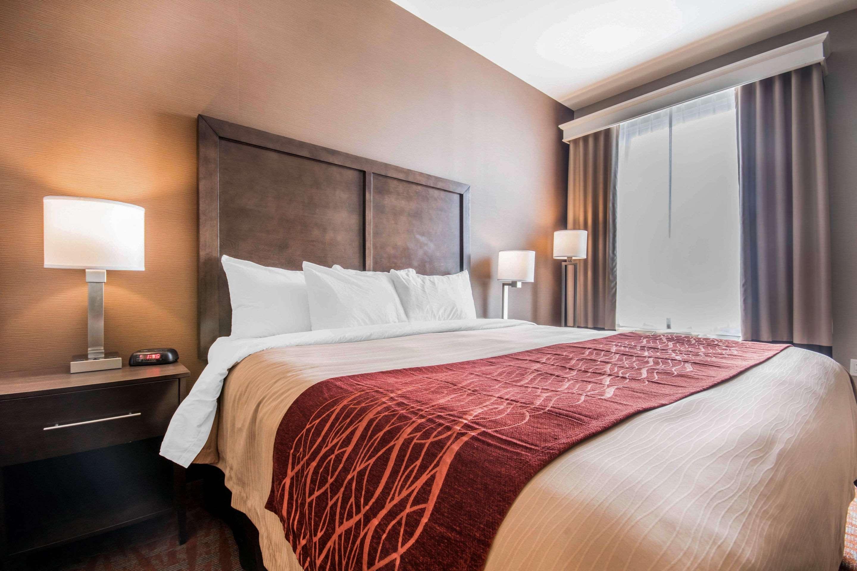 Comfort Inn & Suites Merritt Eksteriør billede