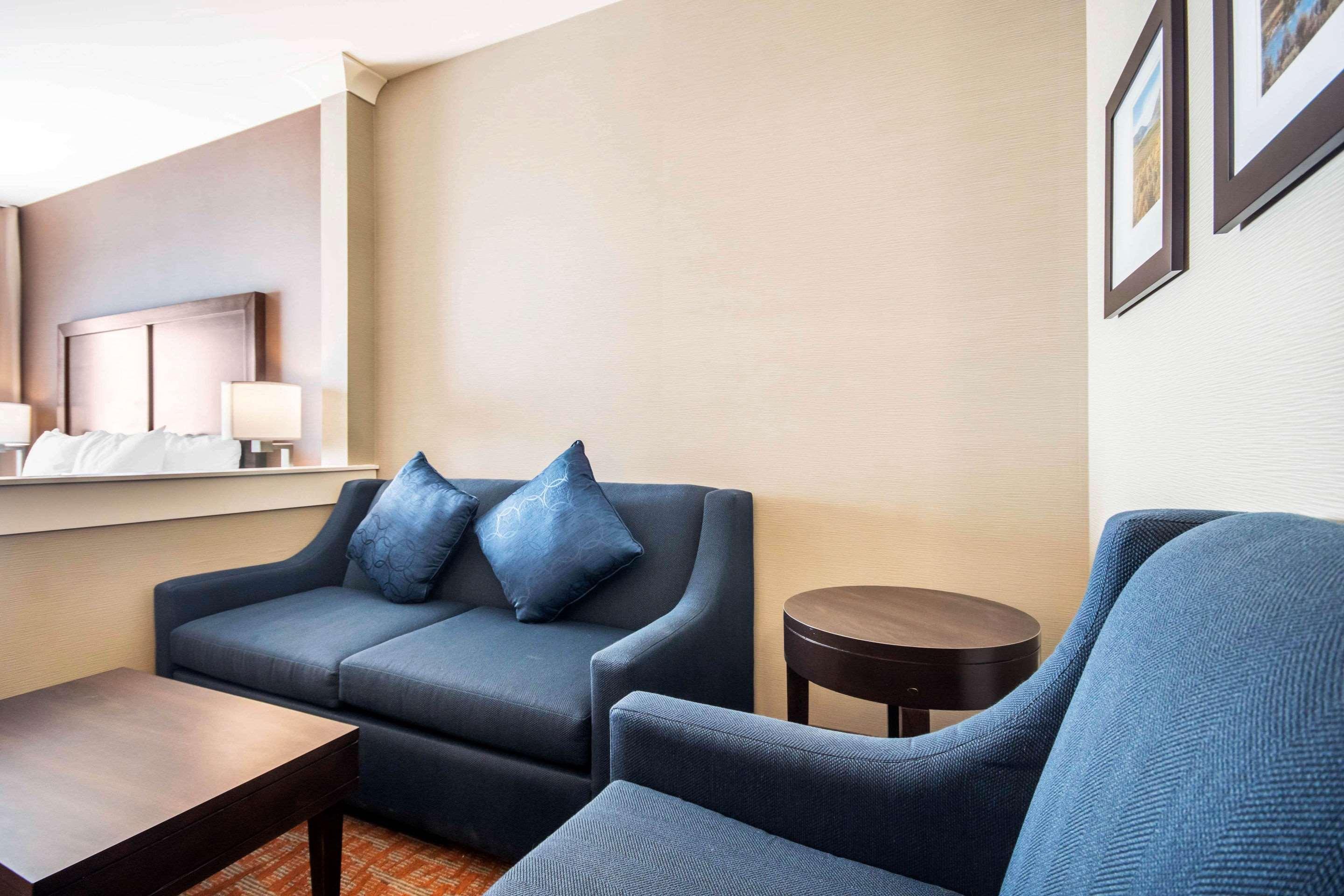 Comfort Inn & Suites Merritt Eksteriør billede