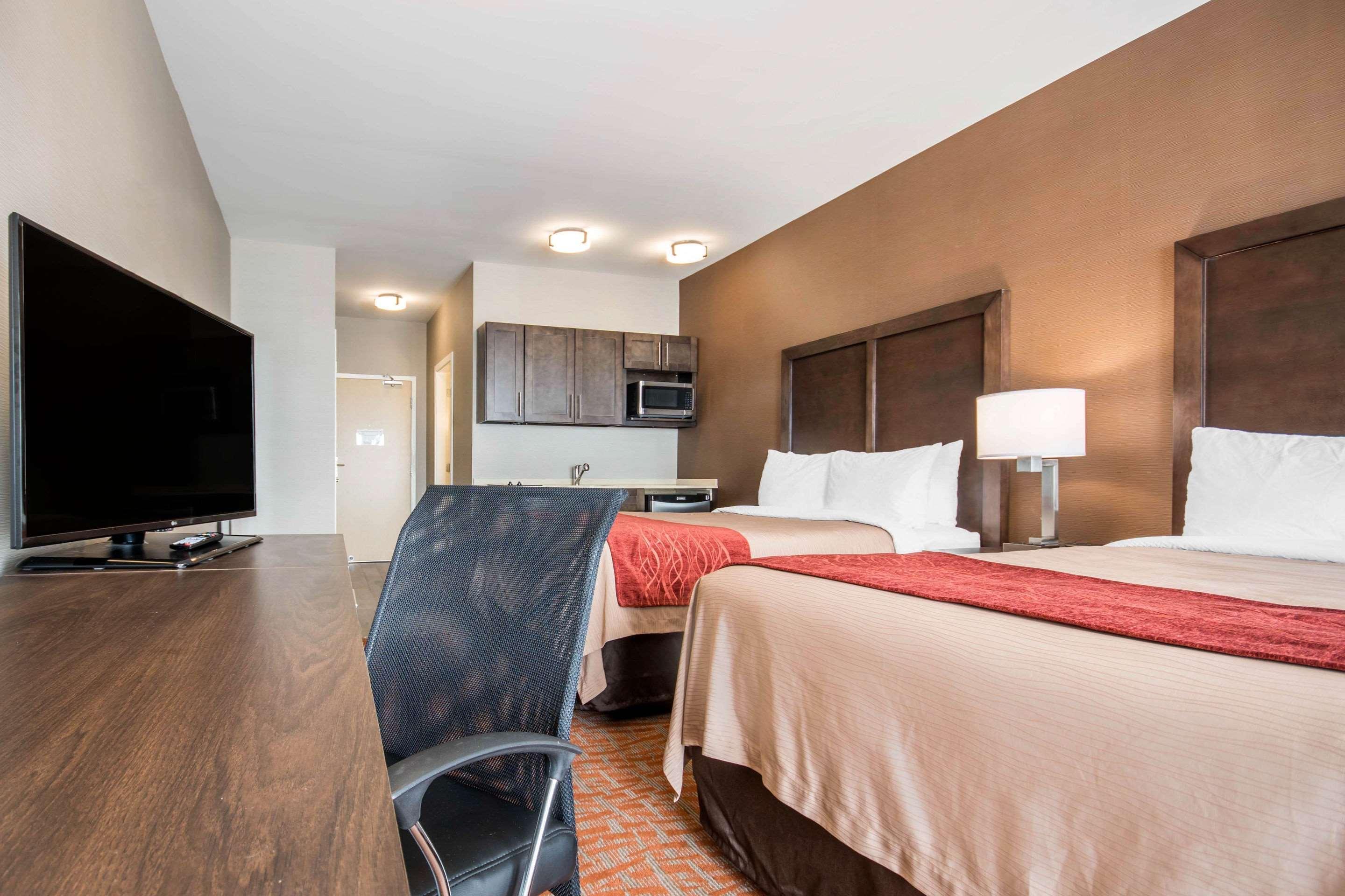 Comfort Inn & Suites Merritt Eksteriør billede