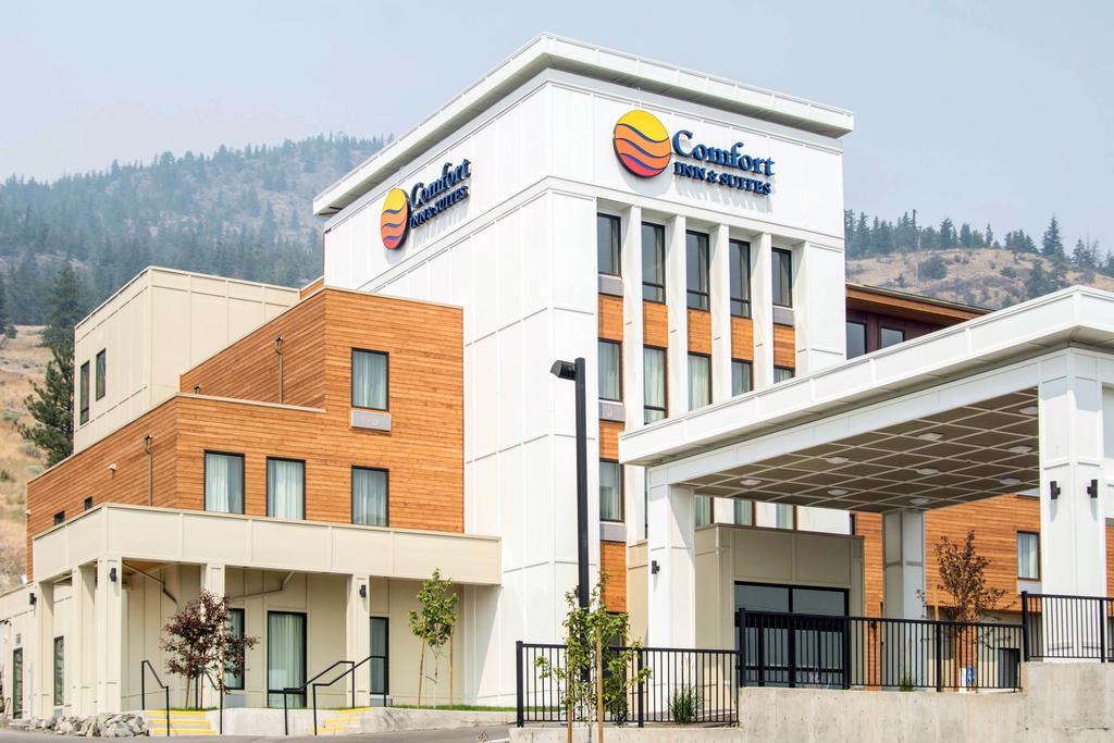 Comfort Inn & Suites Merritt Eksteriør billede