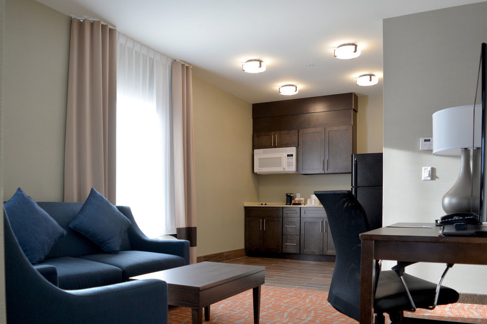 Comfort Inn & Suites Merritt Eksteriør billede
