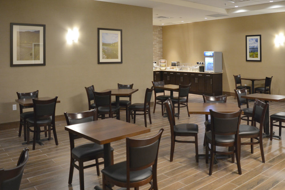Comfort Inn & Suites Merritt Eksteriør billede